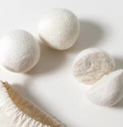 Geniet Van Gemak® | Herbruikbare Wollen Drogerballen | Wasbollen | Schaapswol | Duurzame En Energiebesparende Wasballen | 6 XL Drogerballen 18 Geniet Van Gemak® | Herbruikbare Wollen Drogerballen | Wasbollen | Schaapswol | Duurzame En Energiebesparende Wasballen | 6 XL Drogerballen -Winkel Voor Dagelijkse Benodigdheden 1159x1200
