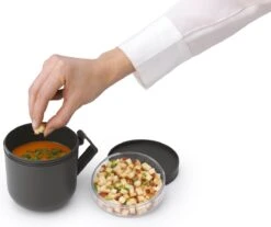 Brabantia Make & Take Soepbeker - 0,6 L - Kunststof - Dark Grey -Winkel Voor Dagelijkse Benodigdheden 1200x1004 1