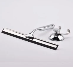 Douchewisser Inclusief Ophanghaak Met Zuignap - Douchewisser Badkamer - Raamtrekker - Douche Trekker - Raamwisser Douche - Douchetrekker - Douche Wisser - Ramen Schoonmaken - Chrome