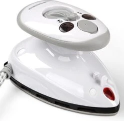 Trend24 - Strijkijzer - Stoomstrijkijzer - Reisstrijkijzer - Mini Strijkijzer - 420 W - Wit 34 Trend24 - Strijkijzer - Stoomstrijkijzer - Reisstrijkijzer - Mini Strijkijzer - 420 W - Wit -Winkel Voor Dagelijkse Benodigdheden 1200x1169 21