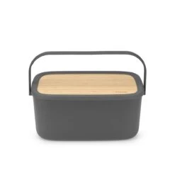 Brabantia Nic Broodtrommel - Met Bamboe Deksel - Dark Grey -Winkel Voor Dagelijkse Benodigdheden 1200x1200 1321