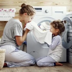 Omo Klein & Krachtig Wit Vloeibaar Wasmiddel - 8 X 20 Wasbeurten - Voordeelverpakking -Winkel Voor Dagelijkse Benodigdheden 1200x1200 278