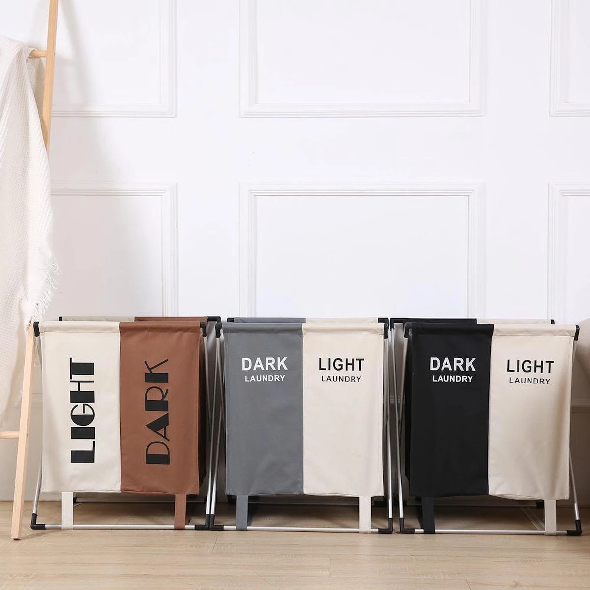 Merkloos Decopatent® Wassorteerder - 60 L - Wasmand 2 Vakken - Opvouwbare Wasmanden - Wassorteerder 2 Vaks - Aluminium Frame - Zwart - Wit 4 Merkloos Decopatent® Wassorteerder - 60 L - Wasmand 2 Vakken - Opvouwbare Wasmanden - Wassorteerder 2 Vaks - Aluminium Frame - Zwart - Wit - Afbeelding 2