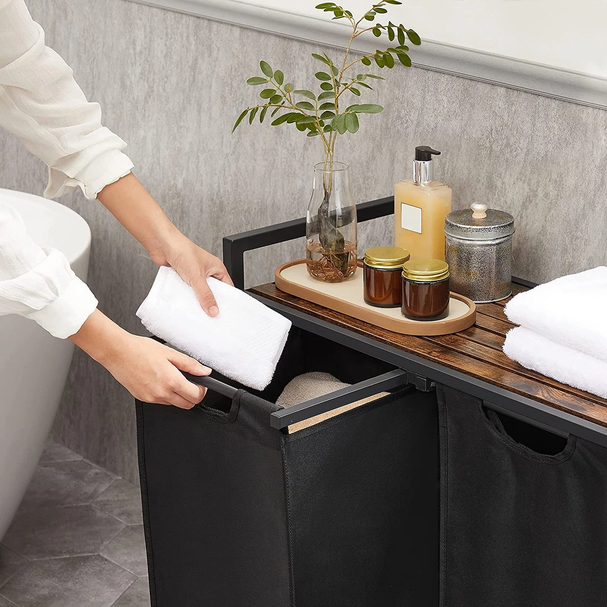 C90 - SISO-CO Wasmand, Wassorteerder Met Plank En Uittrekbare Zakken, Wasorganizer, Metalen Frame, 2 Oxford-stoffen Afneembare Zakken, Rustieke Bruin En Zwart BLH201B01 4 C90 - SISO-CO Wasmand, Wassorteerder Met Plank En Uittrekbare Zakken, Wasorganizer, Metalen Frame, 2 Oxford-stoffen Afneembare Zakken, Rustieke Bruin En Zwart BLH201B01 - Afbeelding 2