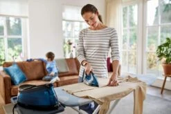 Philips GC7846/80 PerfectCare Compacte Stoomgenerator 1.5L Blauw -Winkel Voor Dagelijkse Benodigdheden 1200x800 374