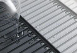 Joseph Joseph - Tier - Afdruipmat - Uitschuifbaar - Grijs 16 Joseph Joseph - Tier - Afdruipmat - Uitschuifbaar - Grijs -Winkel Voor Dagelijkse Benodigdheden 1200x836 4