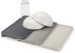 Joseph Joseph - Tier - Afdruipmat - Uitschuifbaar - Grijs 21 Joseph Joseph - Tier - Afdruipmat - Uitschuifbaar - Grijs -Winkel Voor Dagelijkse Benodigdheden 1200x862 12