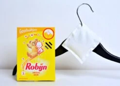 Robijn Geurbuiltjes Zwitsal 1 X 3 Stuks - Geur- Geurbuiltjes- Geurzakjes Voor In De Kledingkast -Winkel Voor Dagelijkse Benodigdheden 1200x865 1