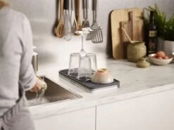 Joseph Joseph - Tier - Afdruipmat - Uitschuifbaar - Grijs 24 Joseph Joseph - Tier - Afdruipmat - Uitschuifbaar - Grijs -Winkel Voor Dagelijkse Benodigdheden 1200x900 102