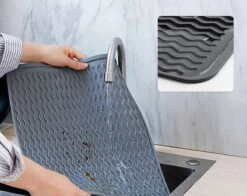 Merkloos Afdruipmat - Pannenonderzetter- Siliconen Mat - Zwart - 30 X 40 CM - Met Ophanggat - Hittebestendig -Winkel Voor Dagelijkse Benodigdheden 1200x954 2