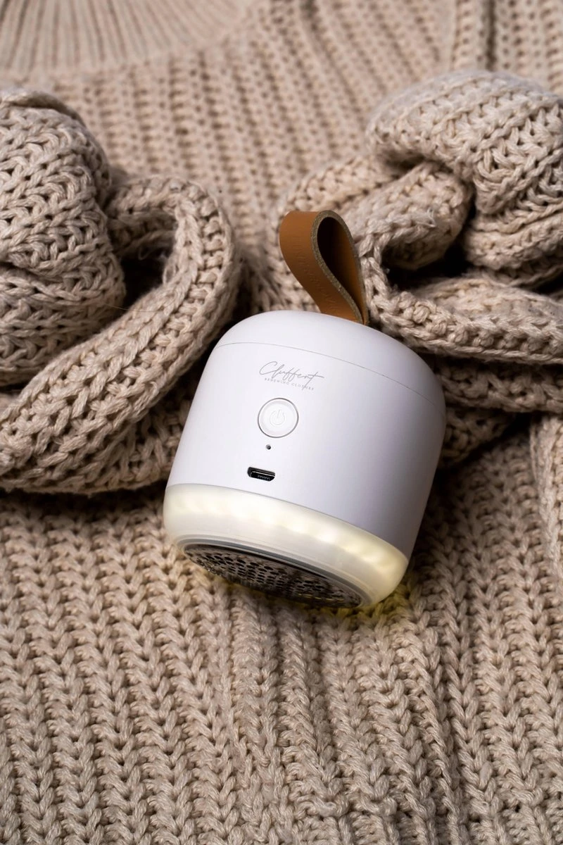 Cluffert® Pluizenverwijderaar - Duurzame Pluizentondeuse Met Zaklamp - Ontpluizer 17 Cluffert® Pluizenverwijderaar - Duurzame Pluizentondeuse Met Zaklamp - Ontpluizer - Afbeelding 15