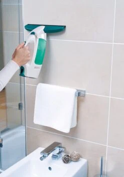 Leifheit Dry & Clean Raamzuiger - Click System - 17 Cm Wisbreedte - Raamoppervlakte 110 M² - Tot 38 Minuten 20 Leifheit Dry & Clean Raamzuiger - Click System - 17 Cm Wisbreedte - Raamoppervlakte 110 M² - Tot 38 Minuten -Winkel Voor Dagelijkse Benodigdheden 843x1200 3